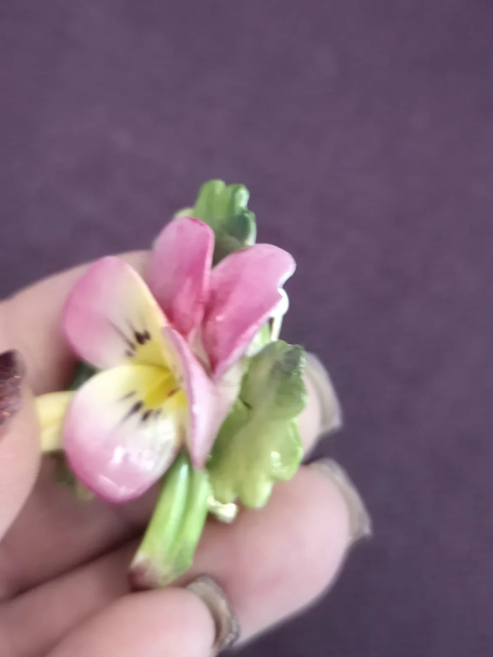 VTG Stamped Pink Floral 1950's , 1960's Pansy Bone China Brooch